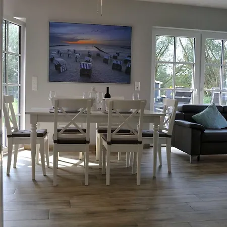 Ankerplatz Vermietung Im Ostseebad בית נופש