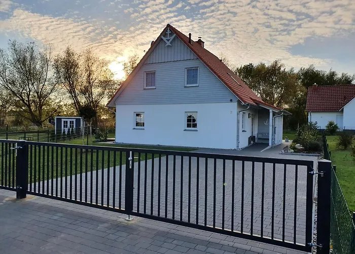 Ankerplatz Vermietung Im Ostseebad 펜션 *